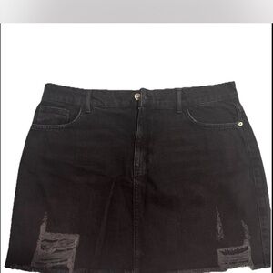 Forever 21 Distressed Black Mini Skirt